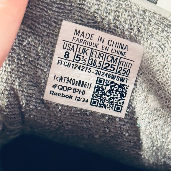 Reebok Gray and White Sneakers - Picture 4 of 5